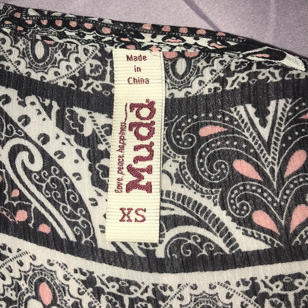 Shirt - Picture 4 of 4